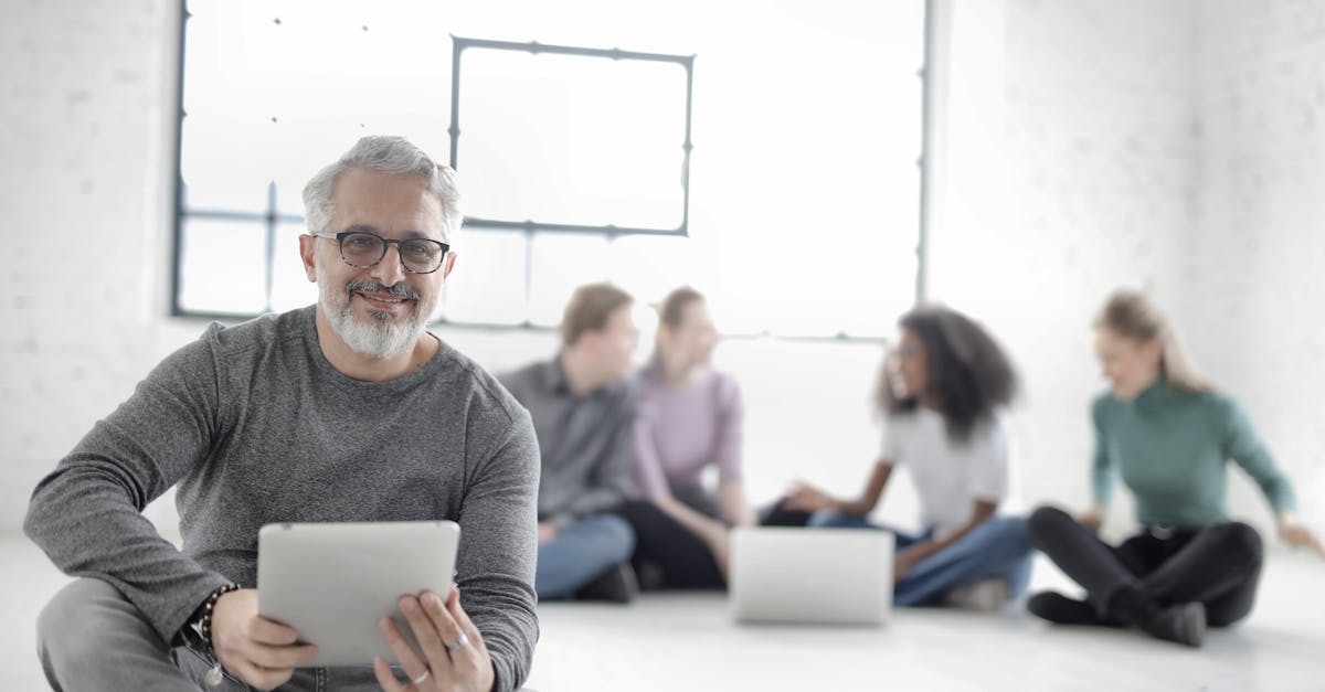 魔方云实名账号：境外平台开户费用谁出