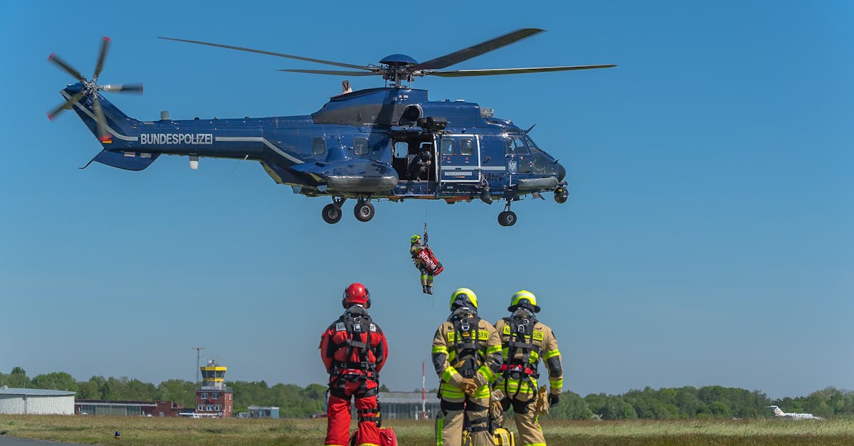 对于游戏技术支持，如何做到及早发现和及时防御？